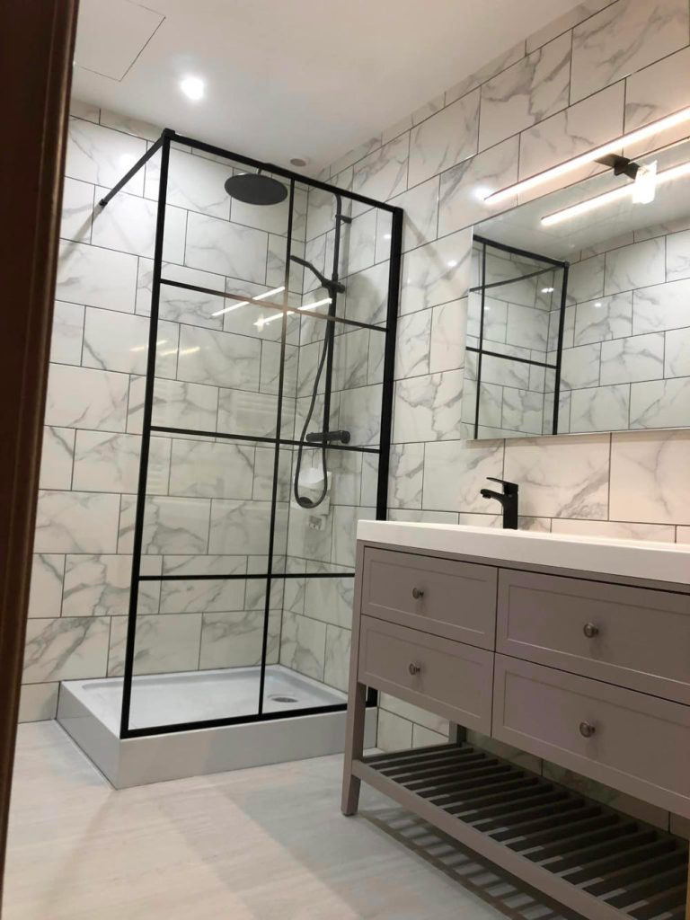 salle de bain effet marbre